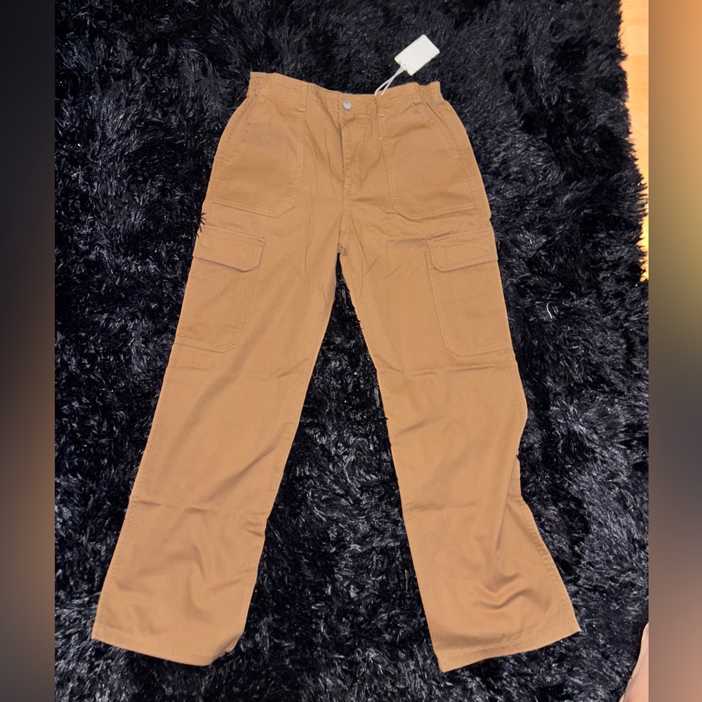 Women’s Tan Cargo Pants